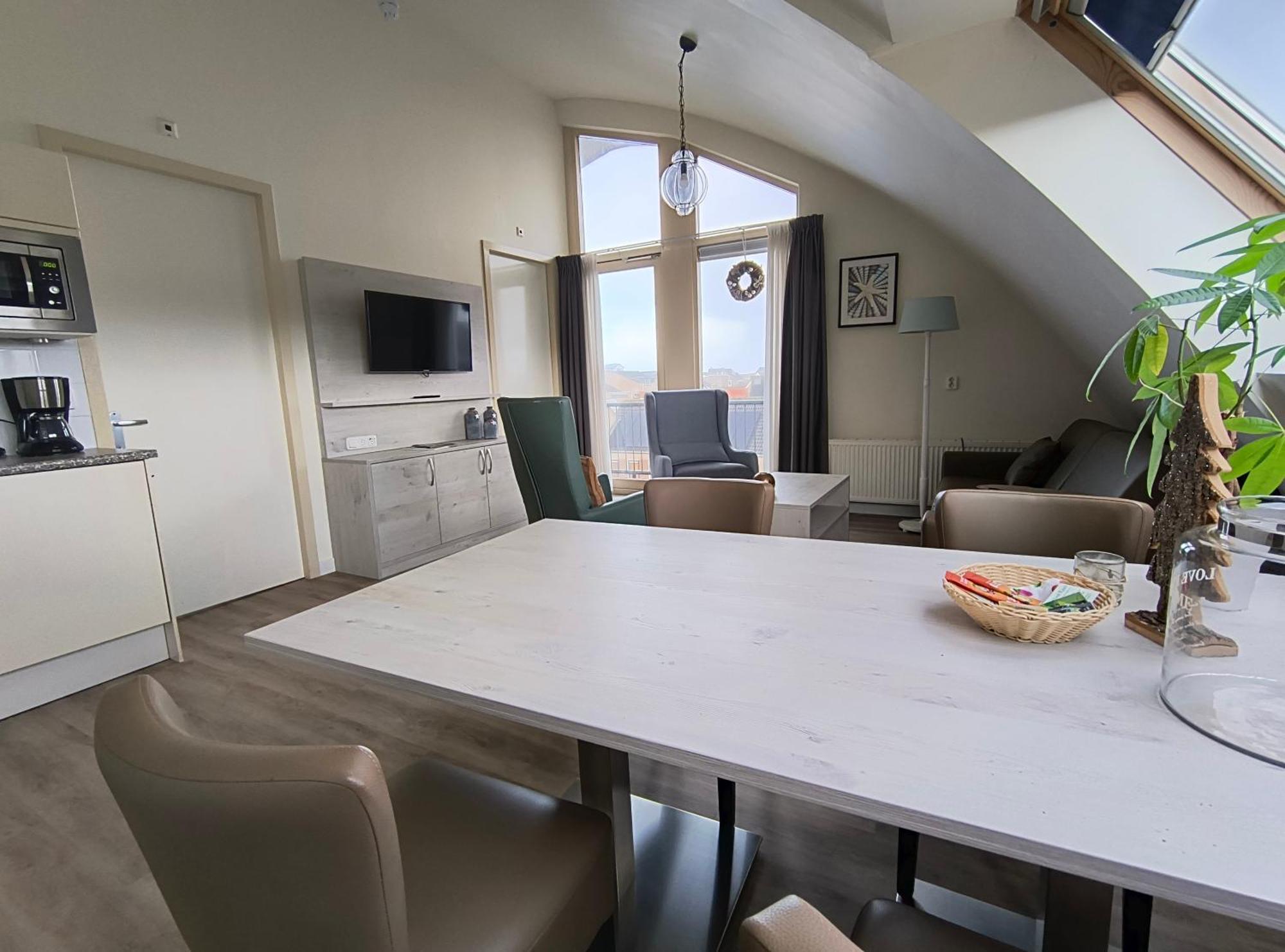 Hotel Rasch Bergen aan Zee Exteriör bild