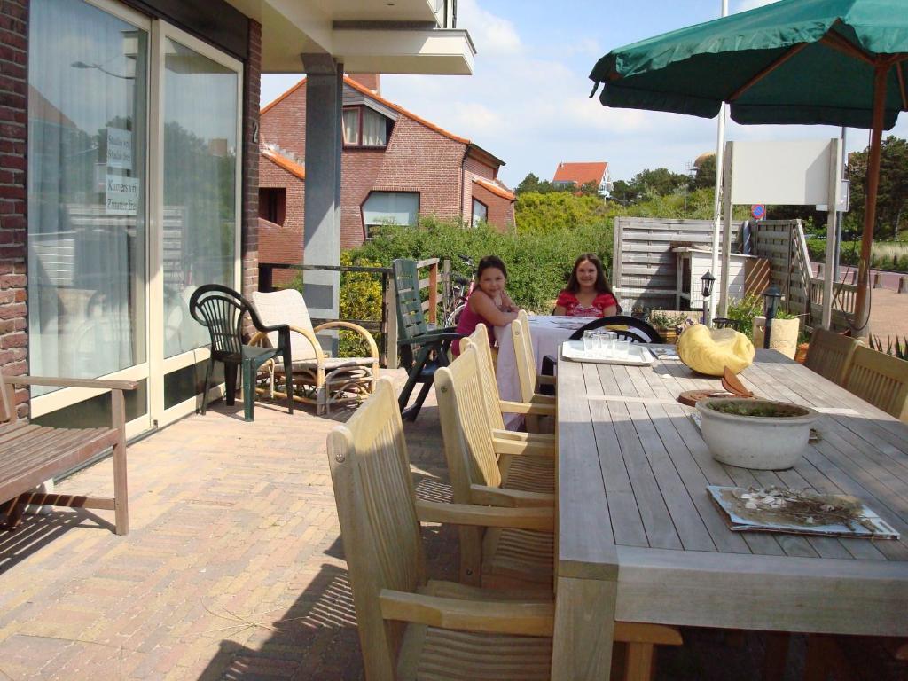 Hotel Rasch Bergen aan Zee Exteriör bild