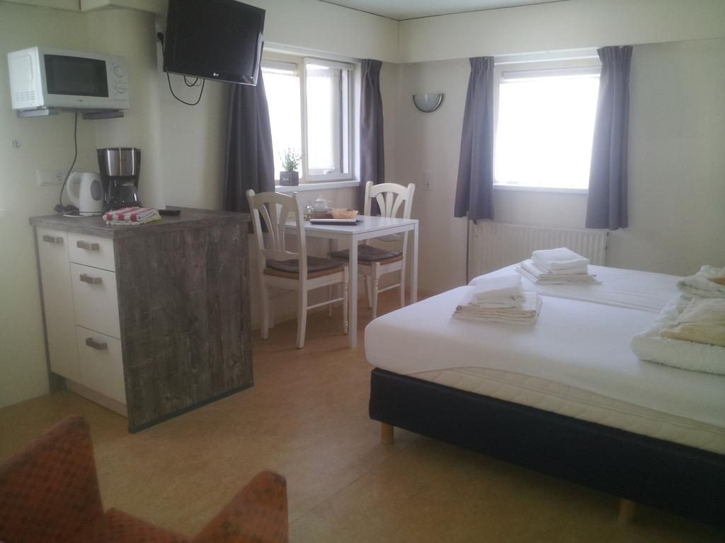 Hotel Rasch Bergen aan Zee Exteriör bild
