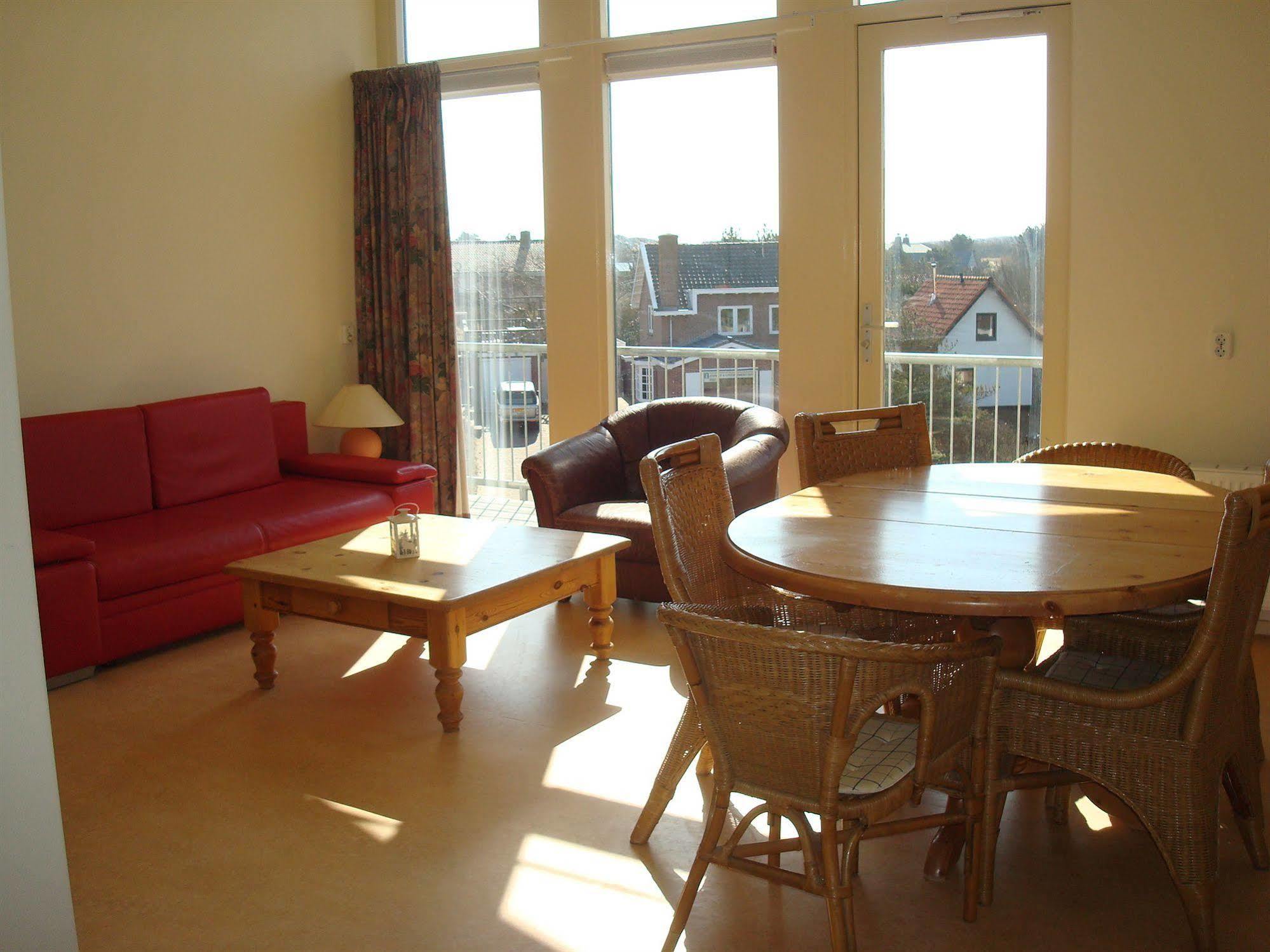 Hotel Rasch Bergen aan Zee Exteriör bild