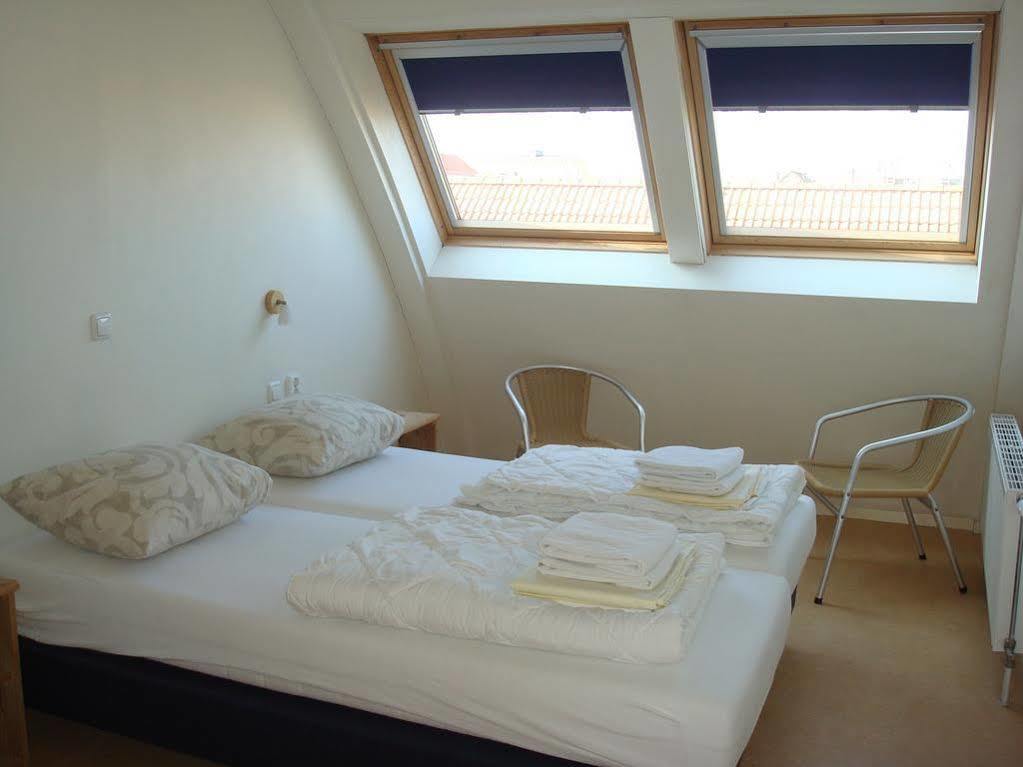Hotel Rasch Bergen aan Zee Exteriör bild